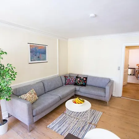 Charming Old-town Flat In *