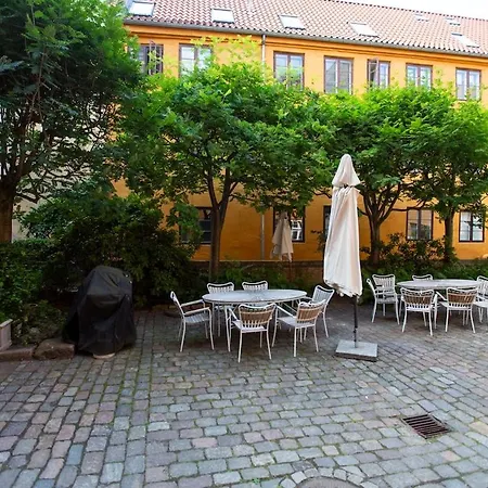 Apartment Charming Old-town Flat In